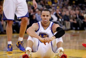 娱乐吃瓜姐库里